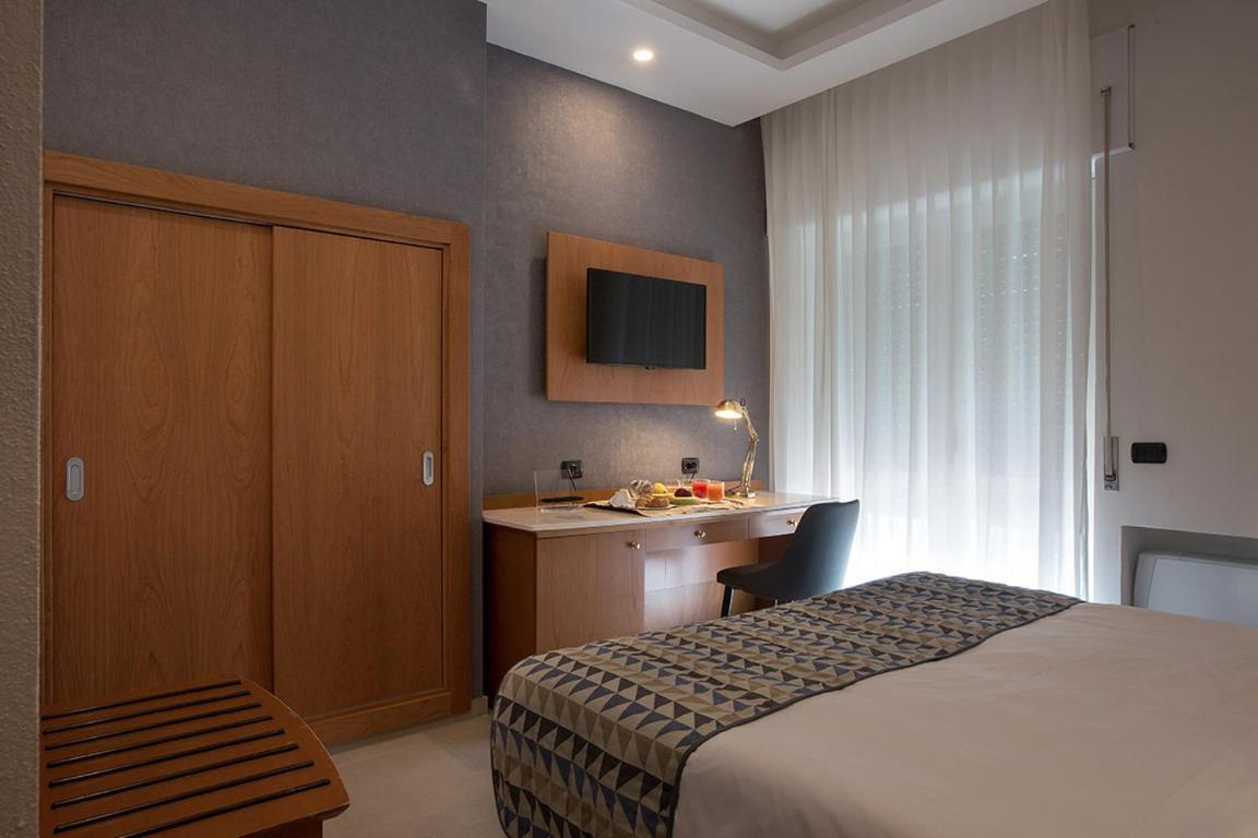 American Hotel Pozzuoli Esterno foto