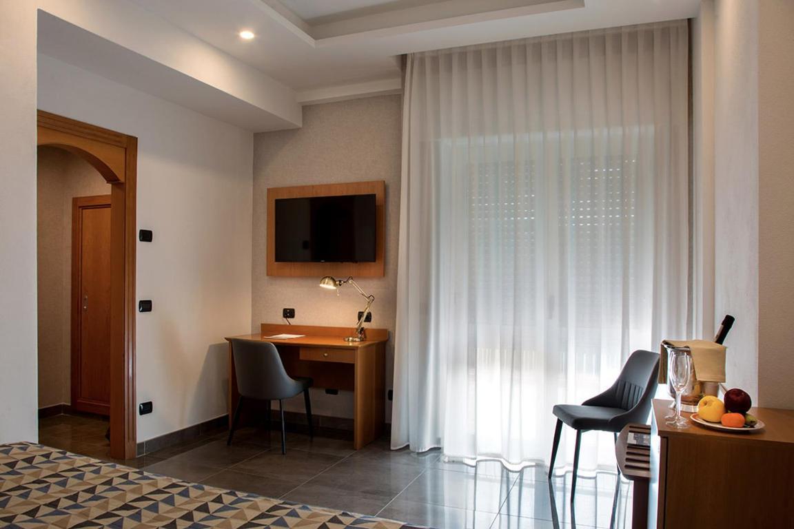 American Hotel Pozzuoli Esterno foto