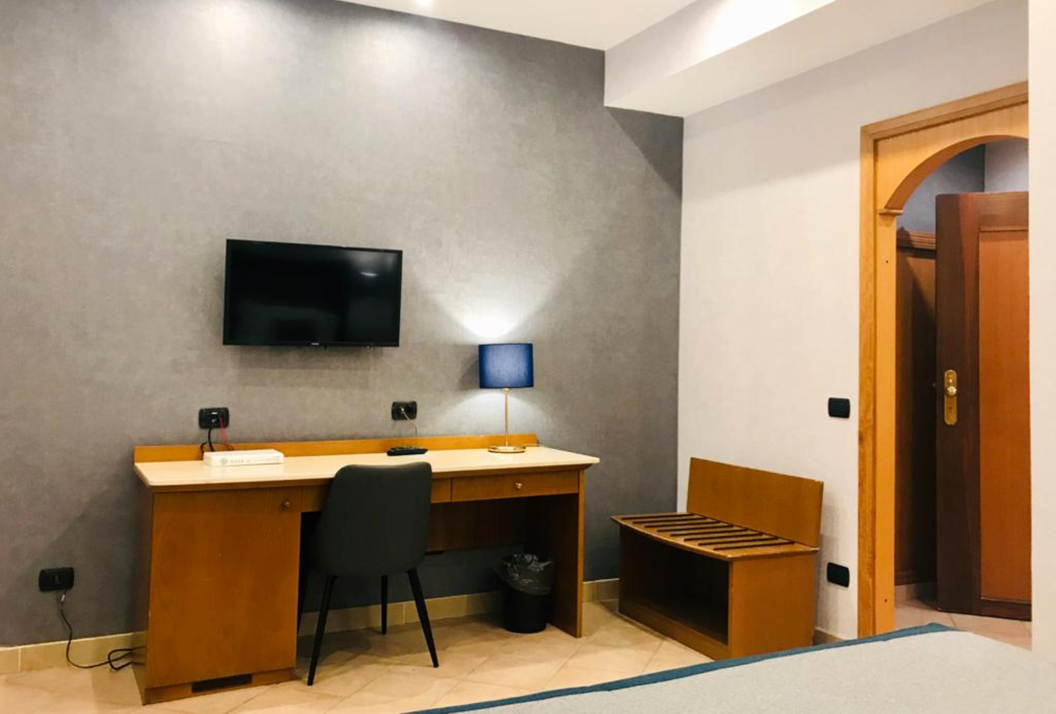 American Hotel Pozzuoli Esterno foto
